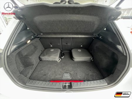 2025 Mercedes-Benz GLA Class - thumbnail 17