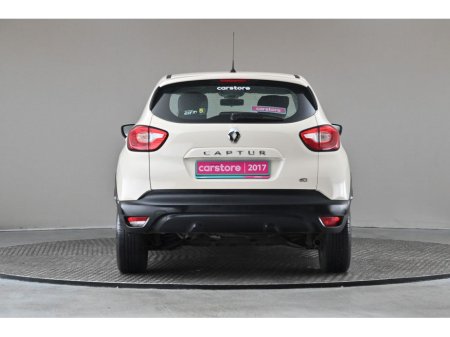 2017 Renault Captur 1.5 DCI 5SPD LIFE 90BHP EU6 €10,890 thumbnail