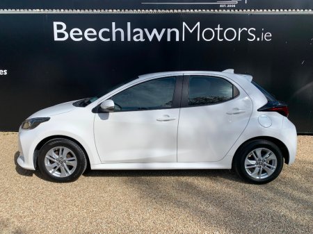 2023 Toyota Yaris - thumbnail 7