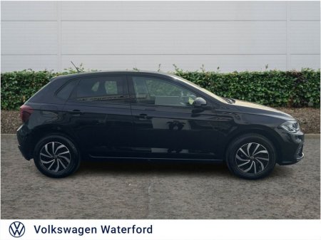 2025 Volkswagen Polo POLO EDITION 75 1.0TSI 95HP D7F €25,975 thumbnail