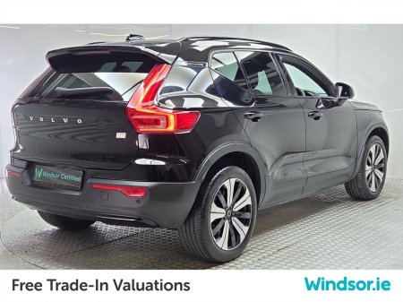 2023 Volvo XC40 Core Recharge EV €34,495