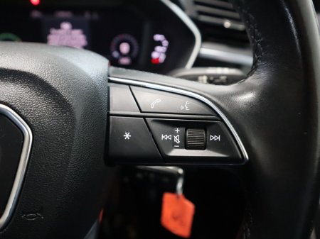 2022 Audi Q3 *39* TECHNIK 45 TFSI E S-A €28,900 thumbnail