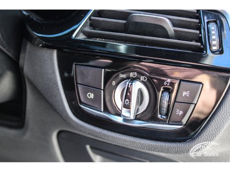 2022 BMW 5 Series - thumbnail 17