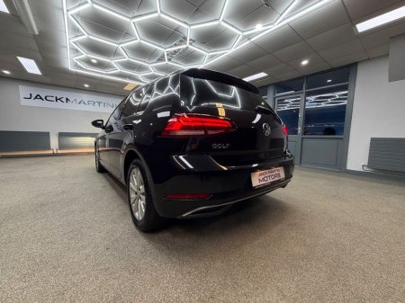 2017 Volkswagen Golf - thumbnail 17