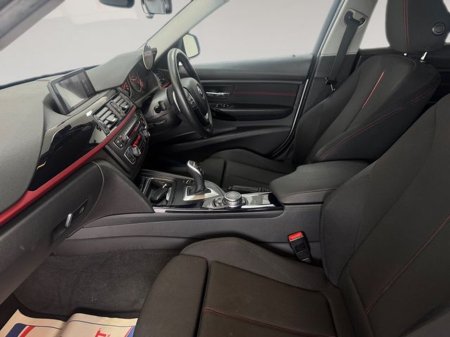 2015 BMW 3 Series - thumbnail 17