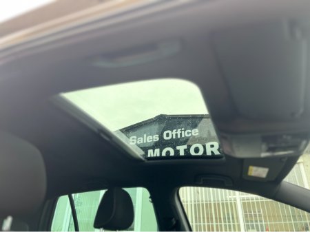 2016 Volkswagen Golf - thumbnail 24