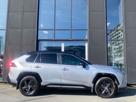 2021 Toyota Rav4 - thumbnail 4