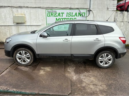 2011 Nissan Qashqai +2 - thumbnail 3