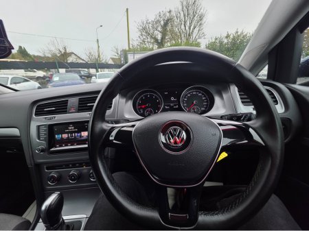 2015 Volkswagen Golf - thumbnail 17