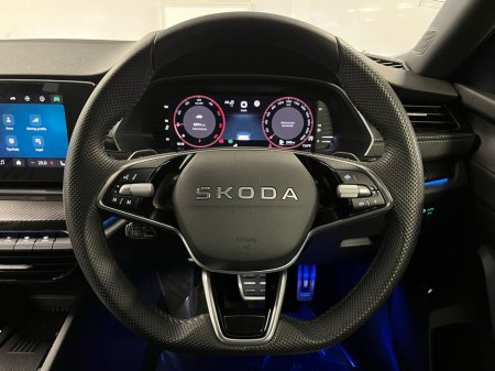 2025 Skoda Octavia - thumbnail 6