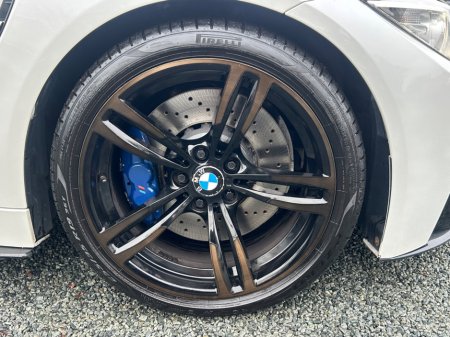 2016 BMW M4 - thumbnail 23