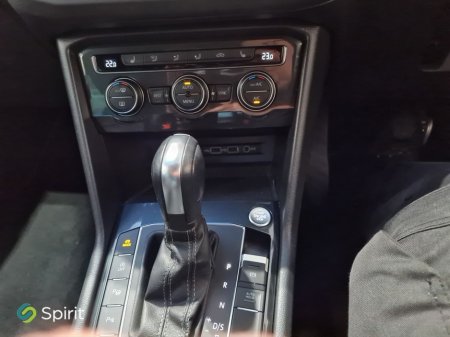 2020 Volkswagen Tiguan 1.5 TSI 150HP R-Line DSG*Call Stephen 0864621522* €34,950 thumbnail