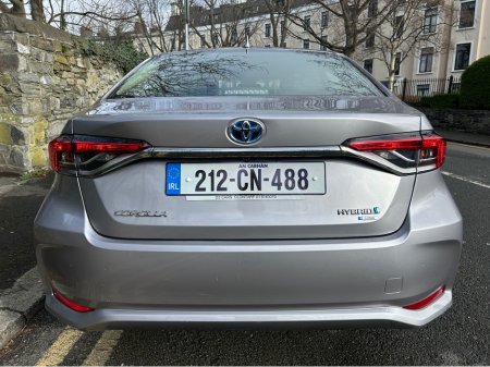 2021 Toyota Corolla - thumbnail 6