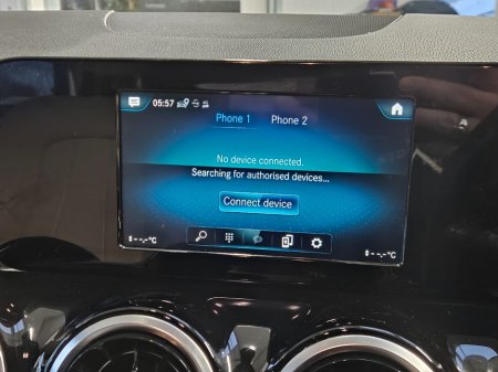 2021 Mercedes-Benz GLA Class - thumbnail 17