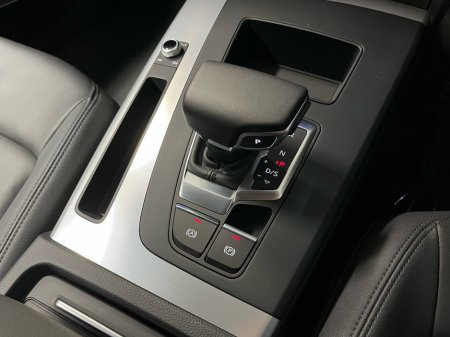 2024 Audi Q5 SE Quattro 50 TFSIe 299BHP - Reversing Camera - Sat Nav - Climate Control - Heated Seats - Cruise Control - Apple CarPlay/Android Auto €52,950 thumbnail