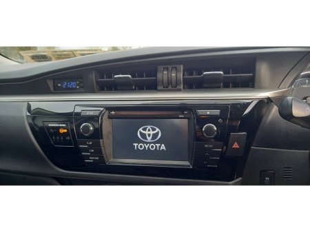 2016 Toyota Corolla - thumbnail 8