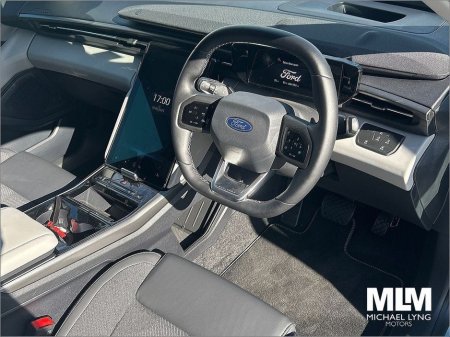 2025 Ford Explorer Select 77kWh Extended Range RWD Drivers Assistant Pack €41,995 thumbnail