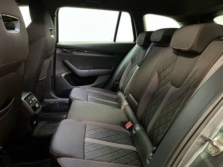 2023 Skoda Octavia - thumbnail 7