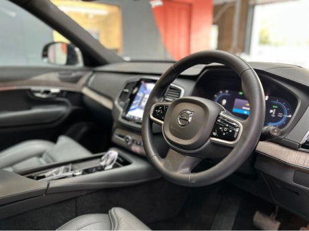 2022 Volvo XC90 - thumbnail 10