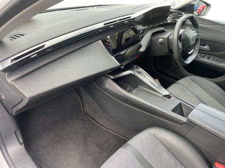 2023 Peugeot 408 - thumbnail 4