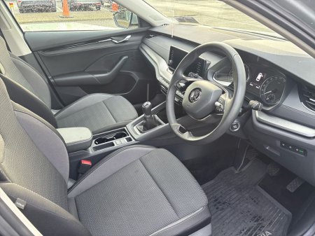 2024 Skoda Octavia - thumbnail 6