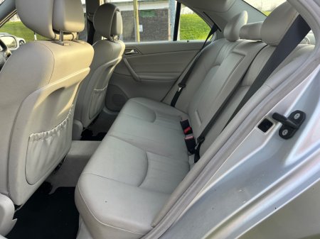 2006 Mercedes-Benz C Class - thumbnail 8