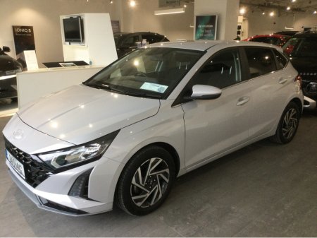 2024 Hyundai i20 DELUXE PLUS AUTOMATIC ** ONLY 8K KMS ** €24,950
