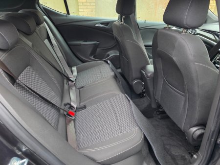 2016 Opel Astra SRI 1.4T 150PS 5DR €11,950 thumbnail