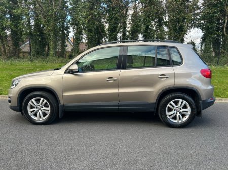 2014 Volkswagen Tiguan - thumbnail 9