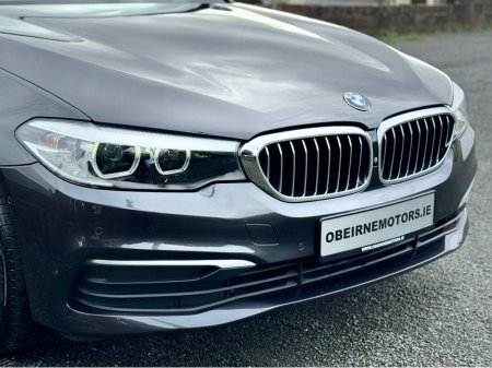 2019 BMW 5 Series 520D TOURING * PANROOF * 3D CAMERA PACK * €24,950 thumbnail