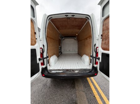 2015 Renault Master  €8,950 thumbnail