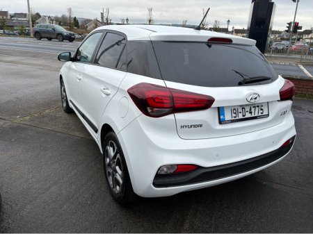 2019 Hyundai i20 ACTIVE DELUXE 5DR €12,995 thumbnail
