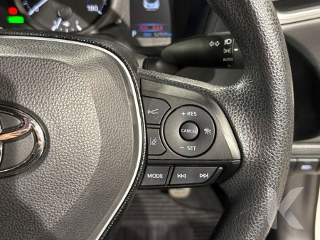 2020 Toyota Corolla 1.8 HYBRID - MULTI FUNCTION STEERING WHEEL - CRUISE CONTROL - LANE KEEP ASSIST - HEATING / AC CONTROLS - REVERSE CAMERA - ELECTRIC WINDOWS €20,950 thumbnail