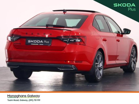 2024 Skoda Superb - thumbnail 4