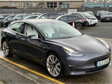 2019 Tesla Model 3 PERFORMACE..WHITE LEATHER..AWD €20,900 thumbnail