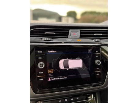 2018 Volkswagen Touran - thumbnail 18