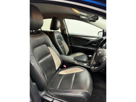 2016 Toyota Avensis - thumbnail 8