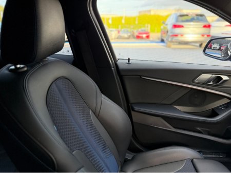 2021 BMW 1 Series - thumbnail 26