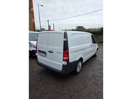 2021 Mercedes-Benz Vito 110 KA/L CLASSIC 6DR €13,000