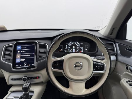 2017 Volvo XC90 - thumbnail 11