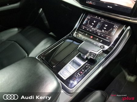 2021 Audi Q8 3.0 50TDI 286BHP QUATTRO S-LINE AUTOMATIC €69,900 thumbnail