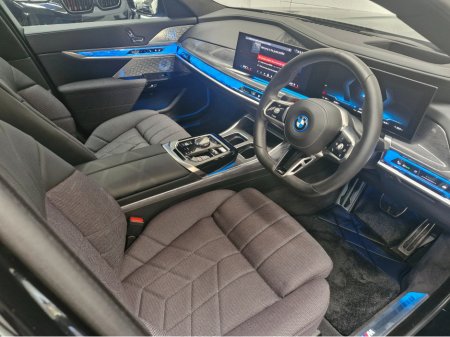 2024 BMW i7 M70 XDRIVE ^^ULTIMATE^^  OVER  €250,000 ++ NEW €170,000 thumbnail
