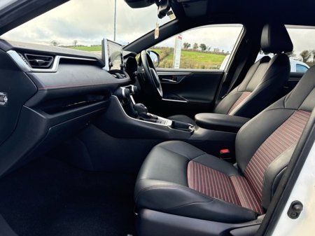 2022 Toyota Rav4 RAV4 PHEV AWD €36,950 thumbnail