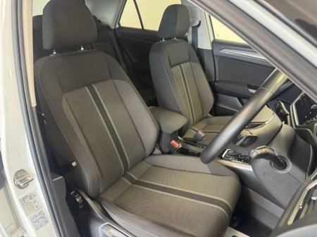 2020 Volkswagen T-Roc 2.0 TDI 150bhp Design DSG €23,495 thumbnail