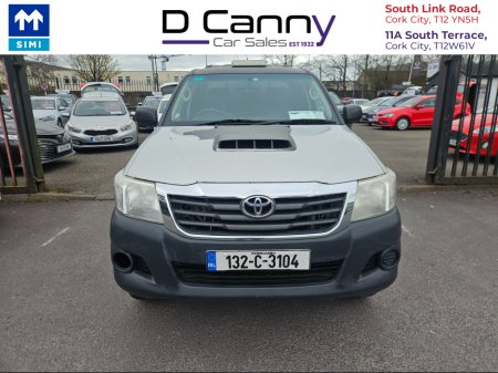 2013 Toyota Hilux - thumbnail 2