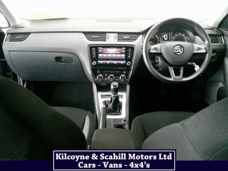 2020 Skoda Octavia - thumbnail 16