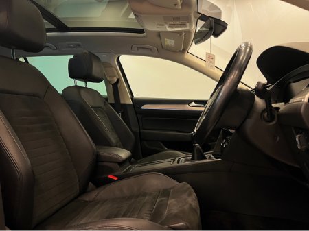 2018 Volkswagen Passat - thumbnail 18