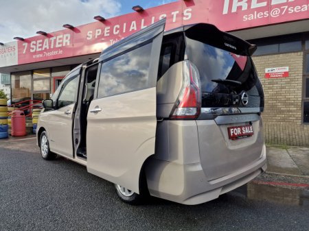 2017 Nissan Serena 2.0 PETROL HYBRID AUTOMATIC LOW MILEAGE thumbnail