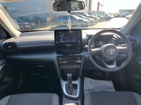 2023 Toyota Yaris Cross - thumbnail 8