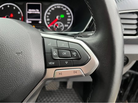 2020 Volkswagen T-Cross 1ST EDITION AUTOMATIC 1.0 PETROL //KEYLESS ENTRY//HALF LEATHER SEATS//REVERSE CAMERA// €21,950 thumbnail